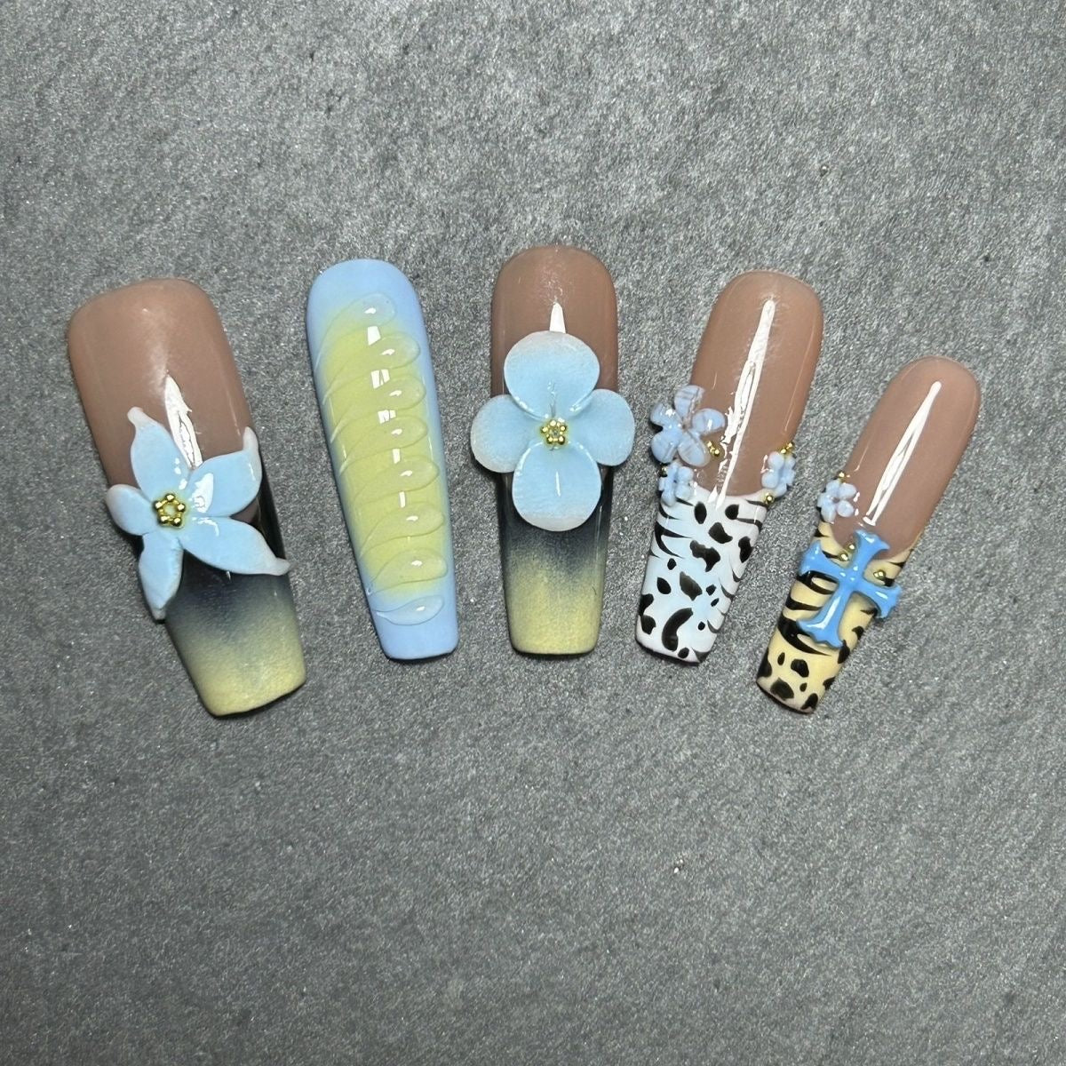 #1017  3D Flower handmade press on nails